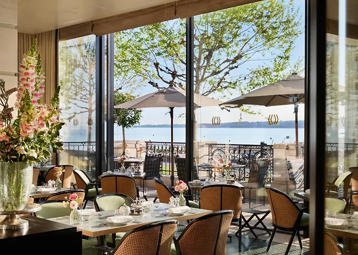 The Woodward - Auberge Collection