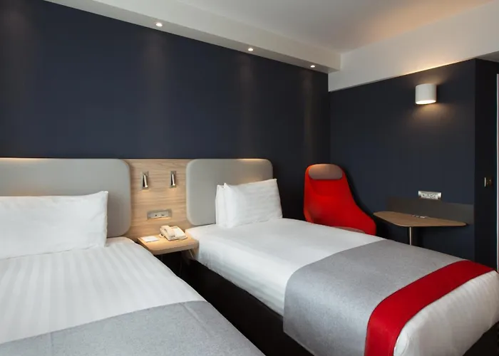 Holiday Inn Express Geneva Airport By Ihg